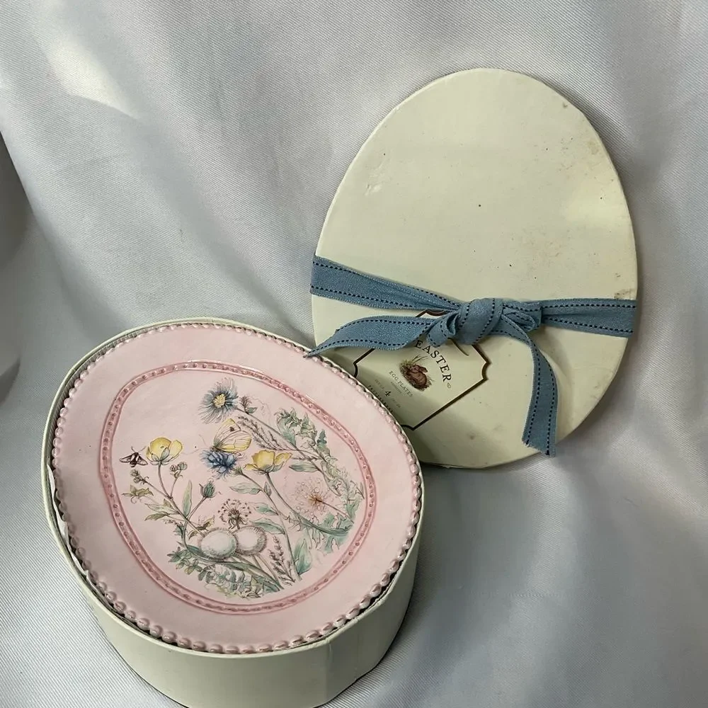 Pottery Barn‎ Easter Egg Plates Set of 4 Rare Cottage Core boxed